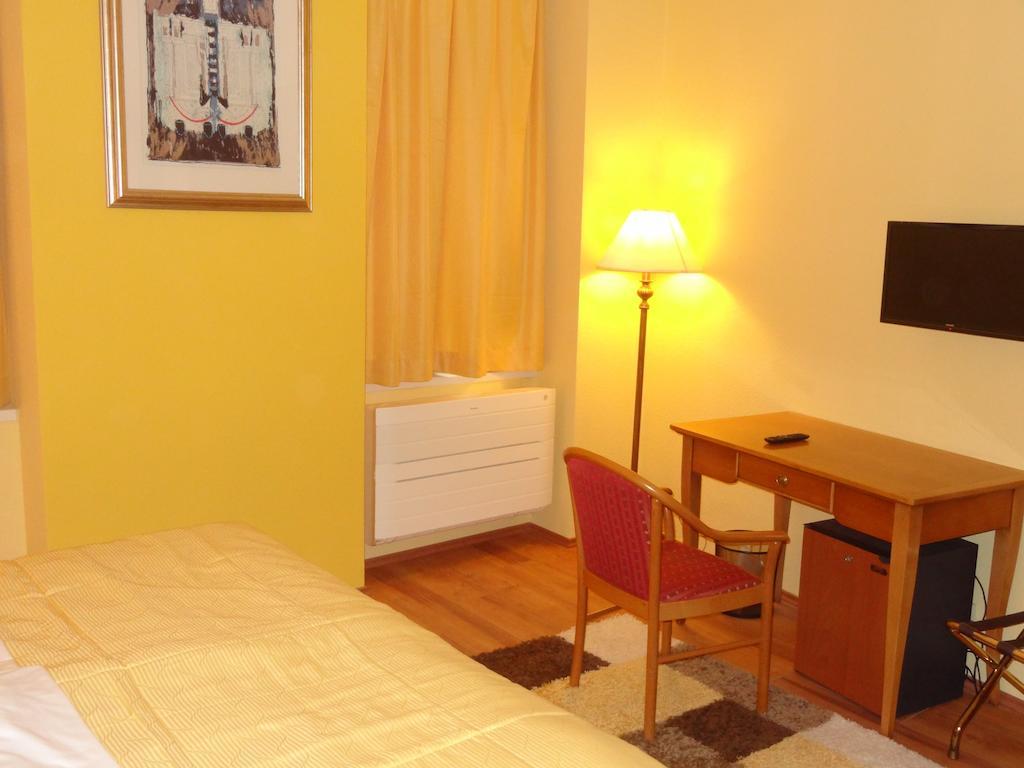 Residence Parliament Budapeste Quarto foto